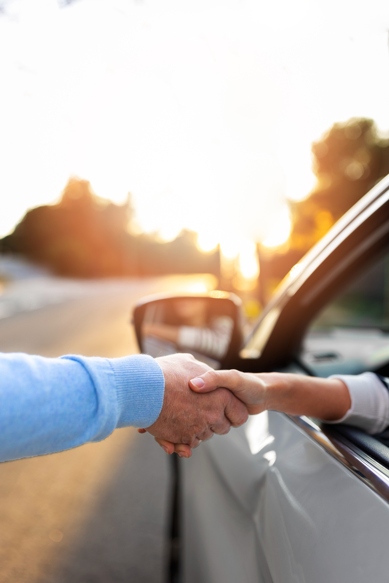 Lore Sigorta uzmanları ile trafik sigortası danışmanlığı alan müşteri